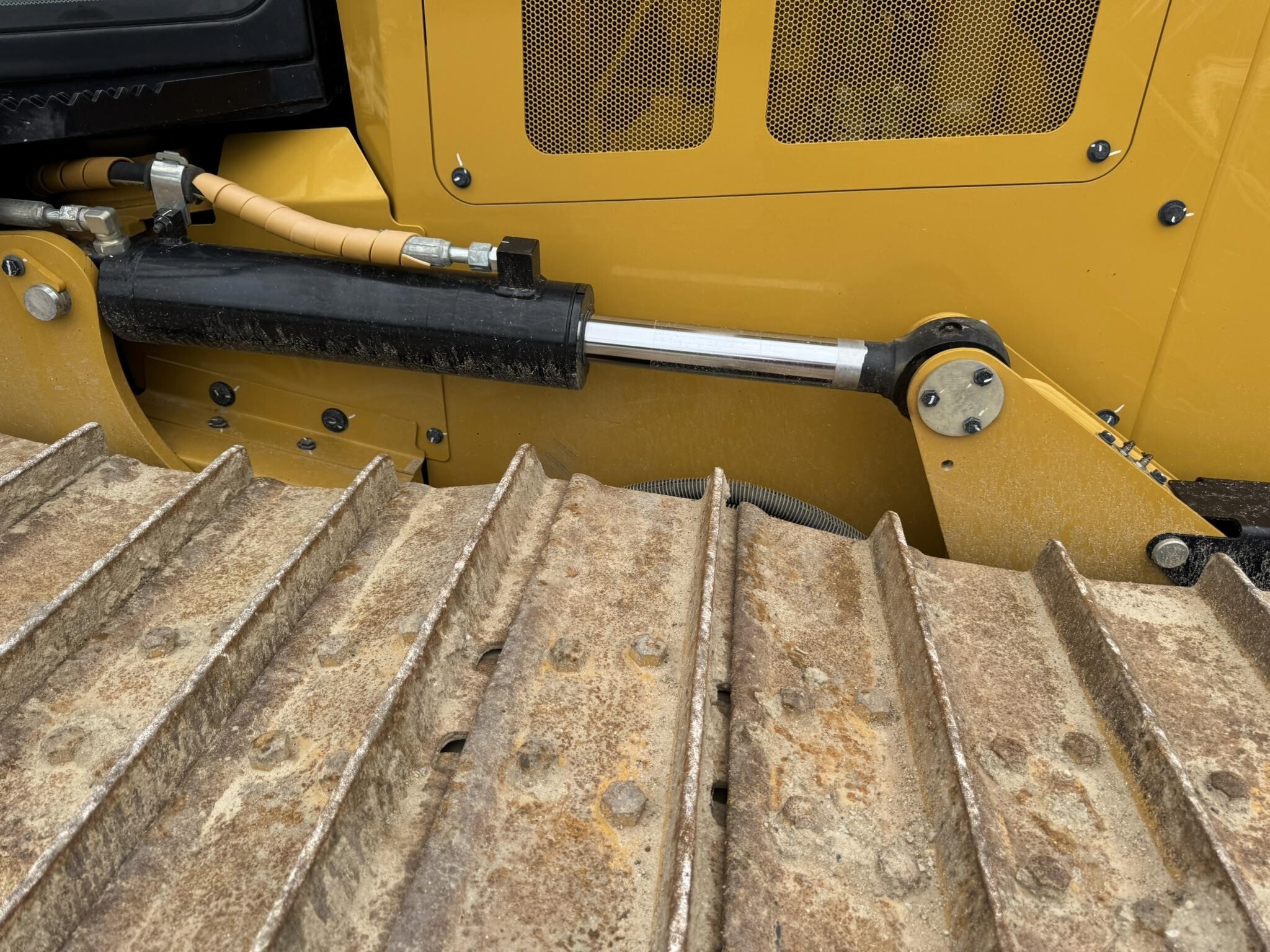 2024 Caterpillar D4 LGP Dozer