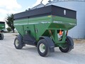  Brent 644 Gravity Wagon
