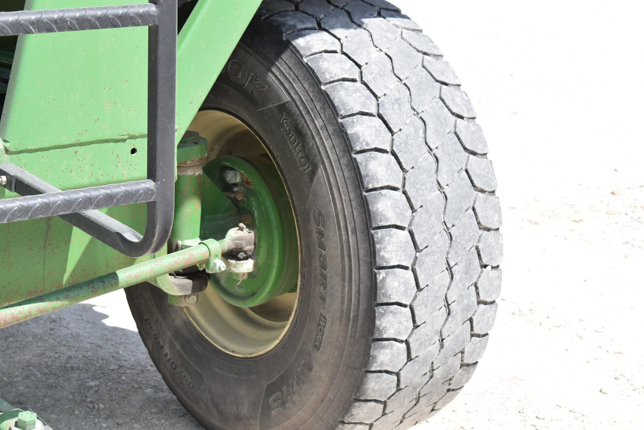  Brent 644 Gravity Wagon