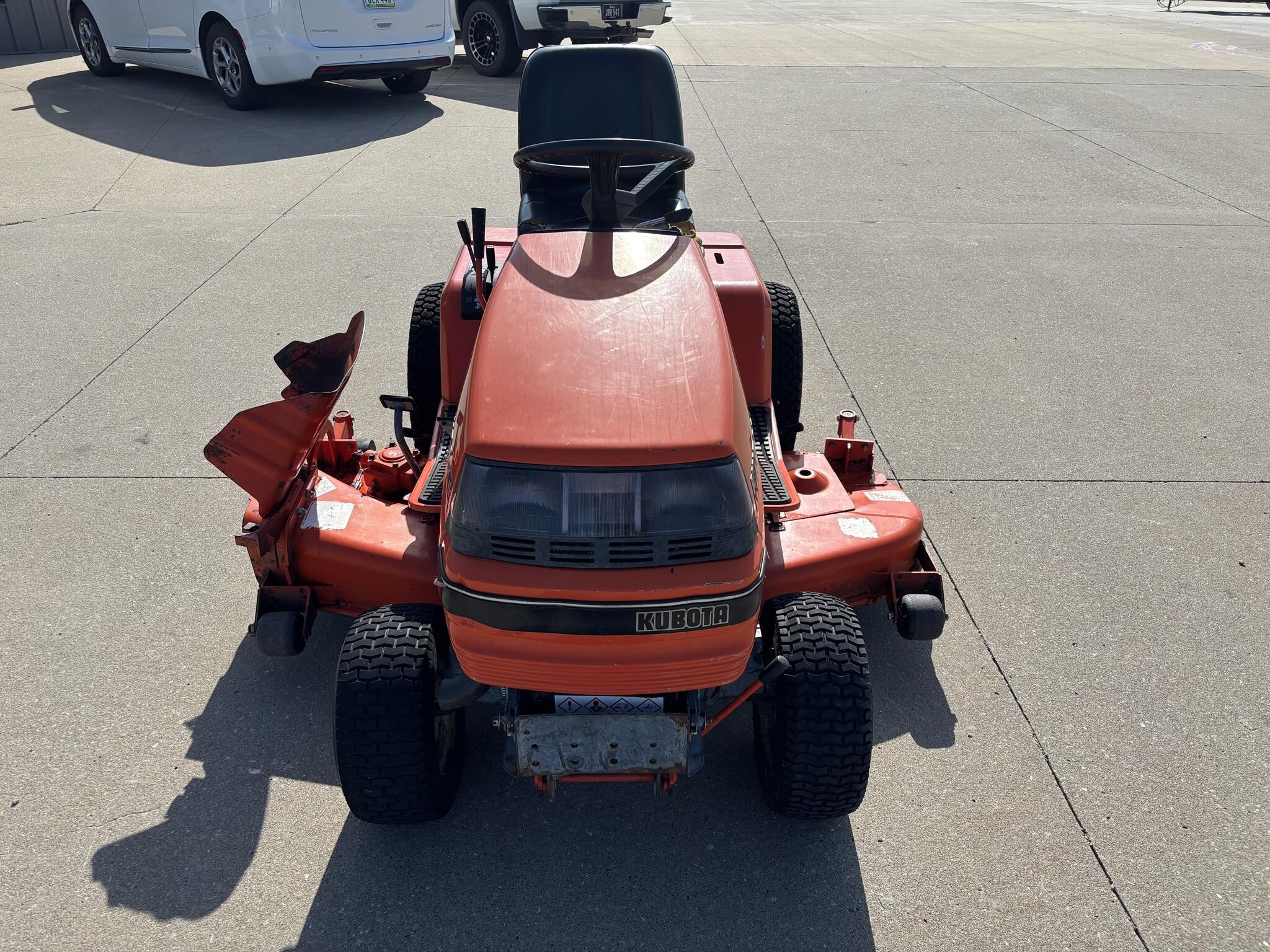  Kubota G2000 Lawn Mower