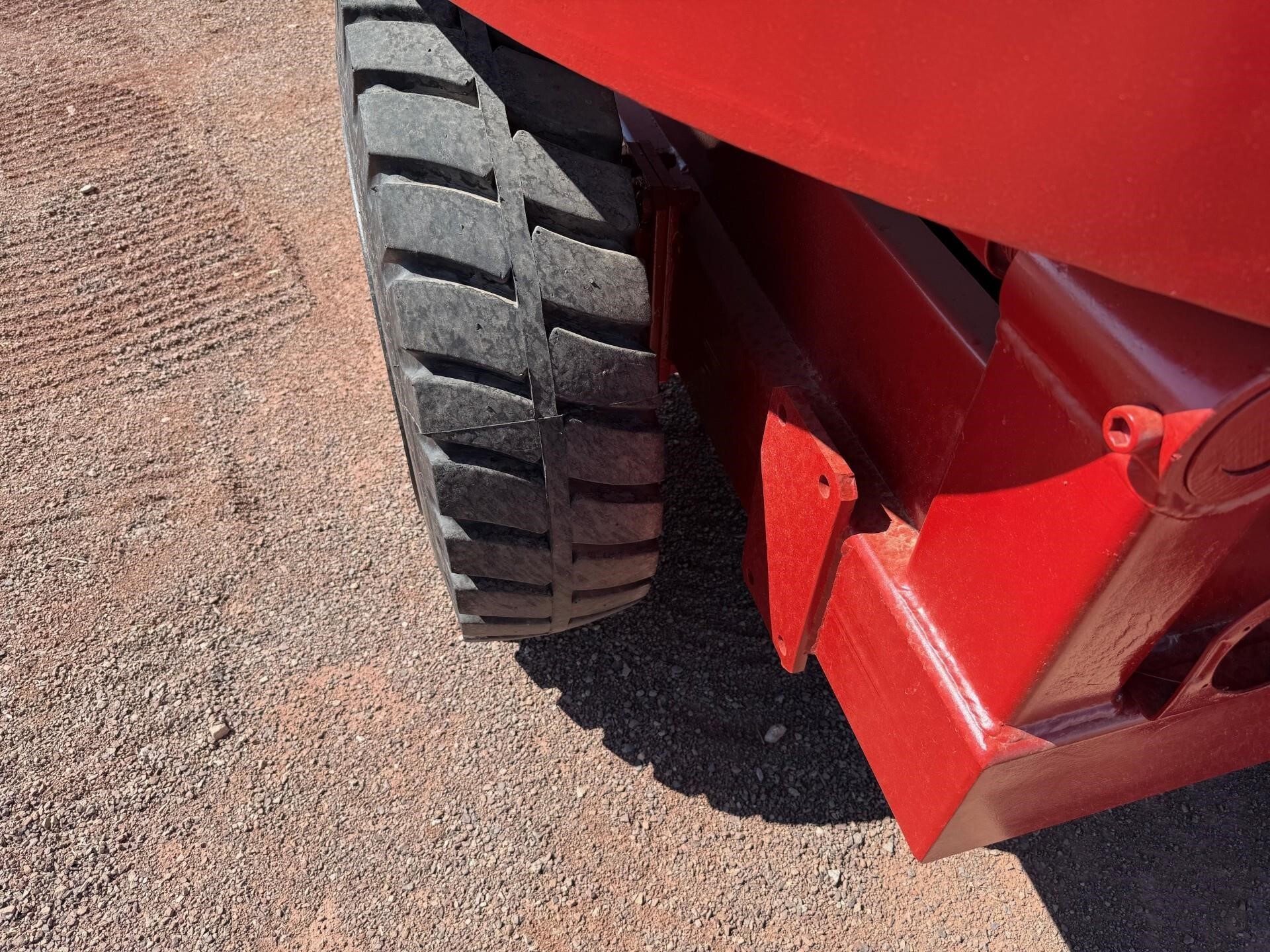  Supreme International 600 Grinders and Mixer