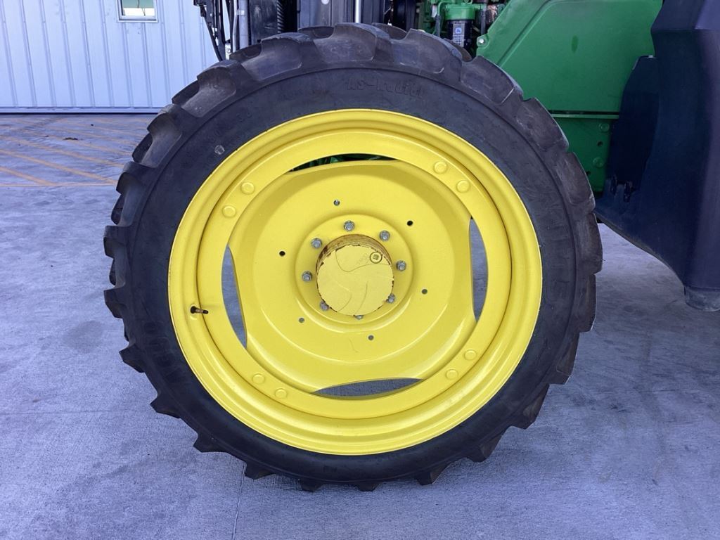 2022 John Deere 6120R Tractor