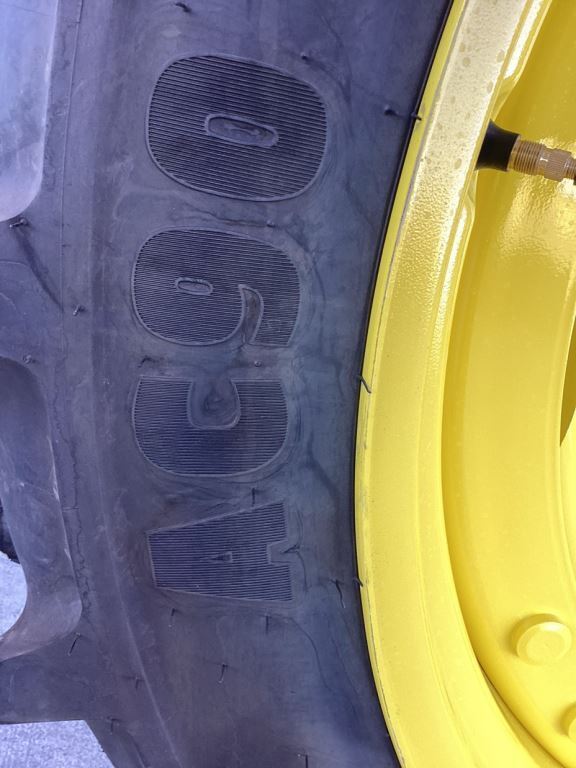 2022 John Deere 6120R Tractor