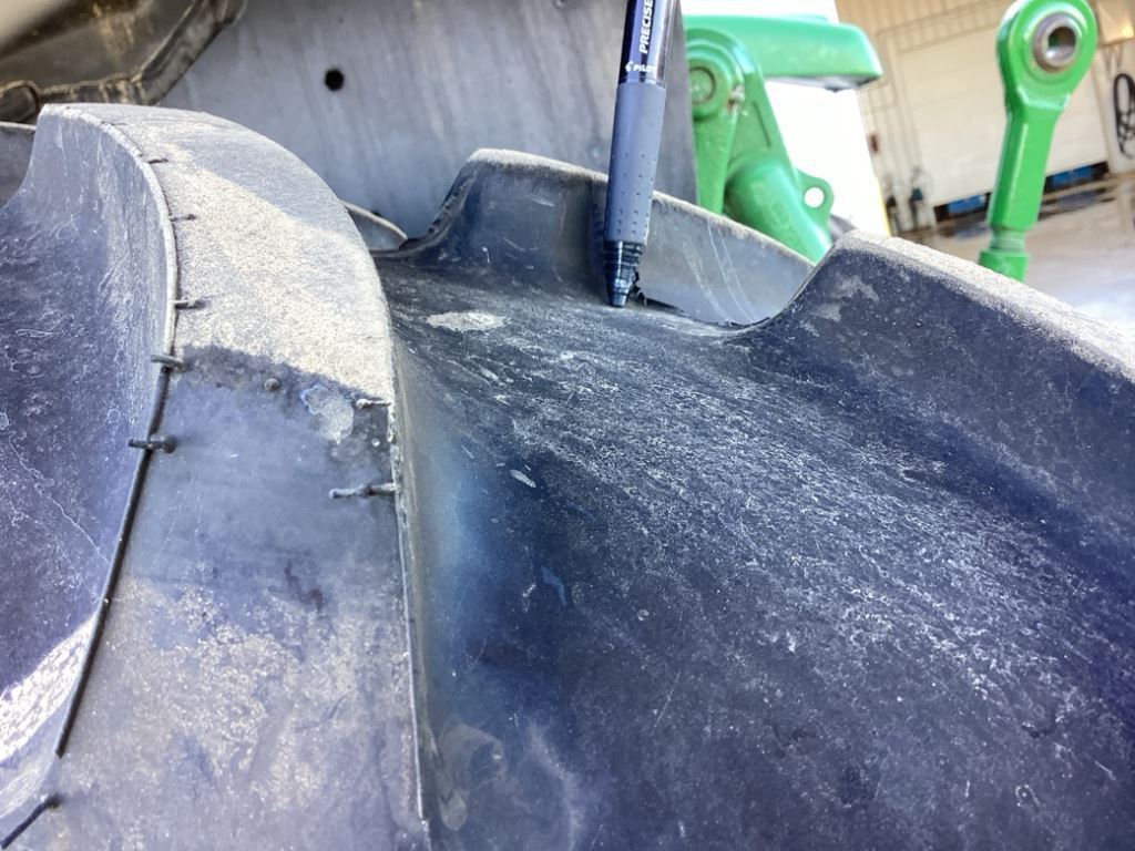 2022 John Deere 6120R Tractor