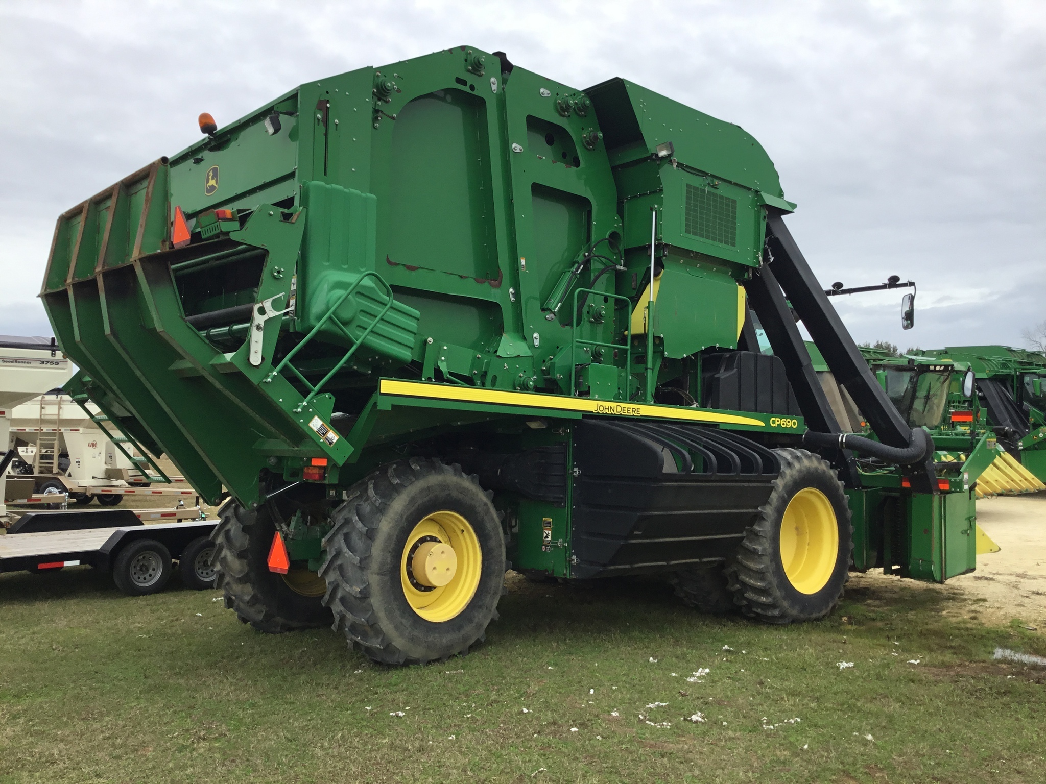 2015 John Deere CP690 Cotton Equipment