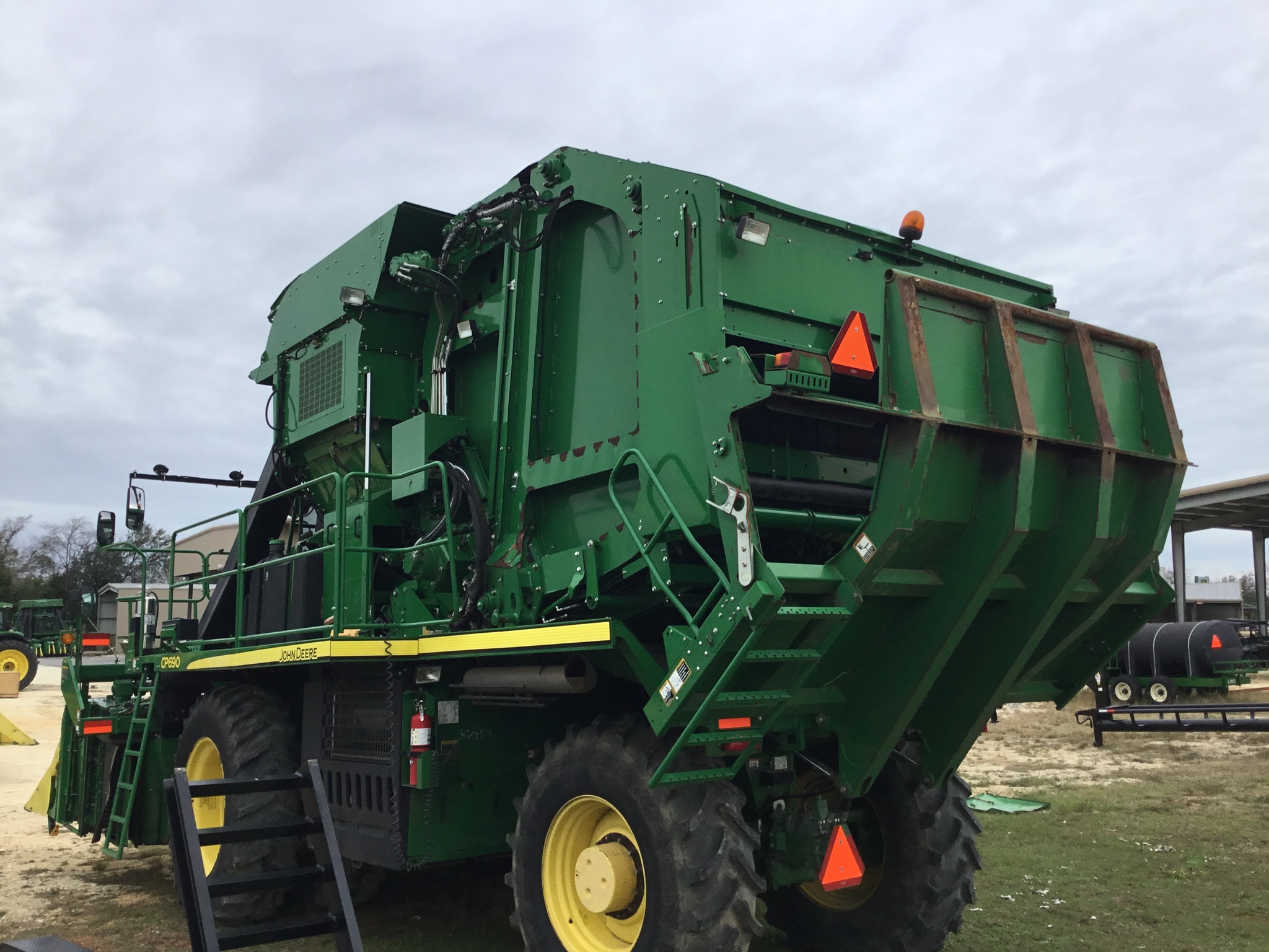 2015 John Deere CP690 Cotton Equipment