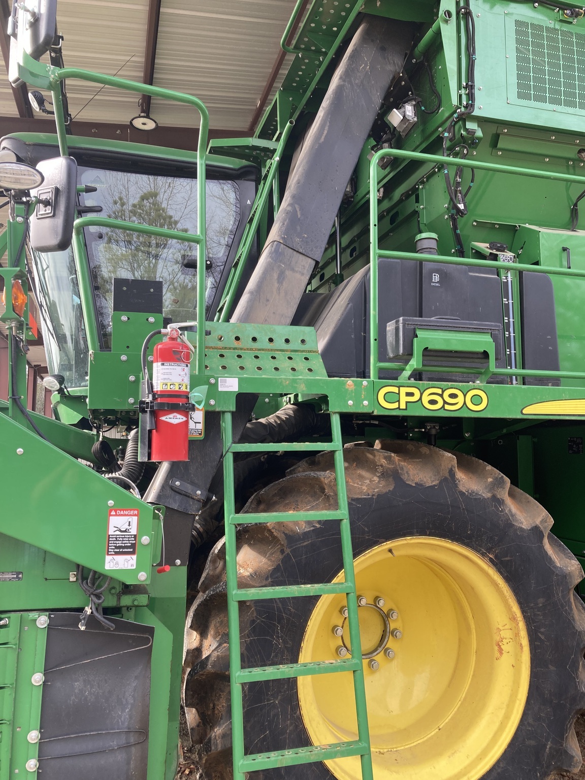 2020 John Deere CP690 Cotton Equipment