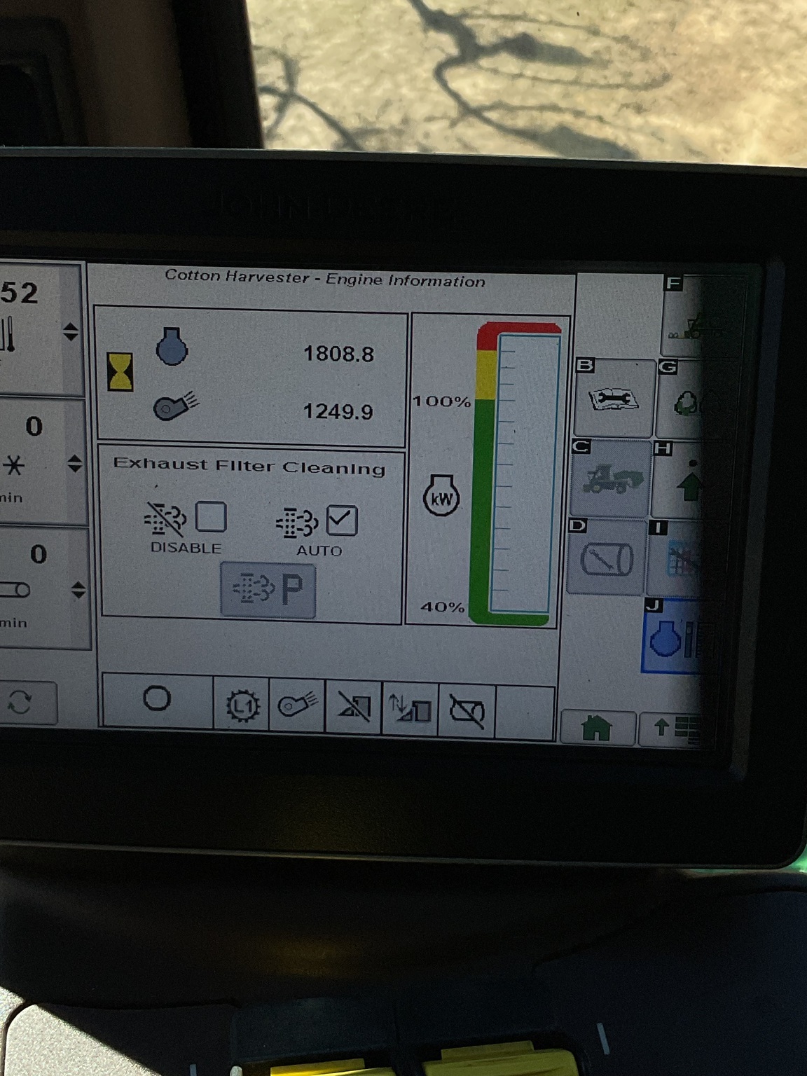 2017 John Deere CP690 Cotton Equipment