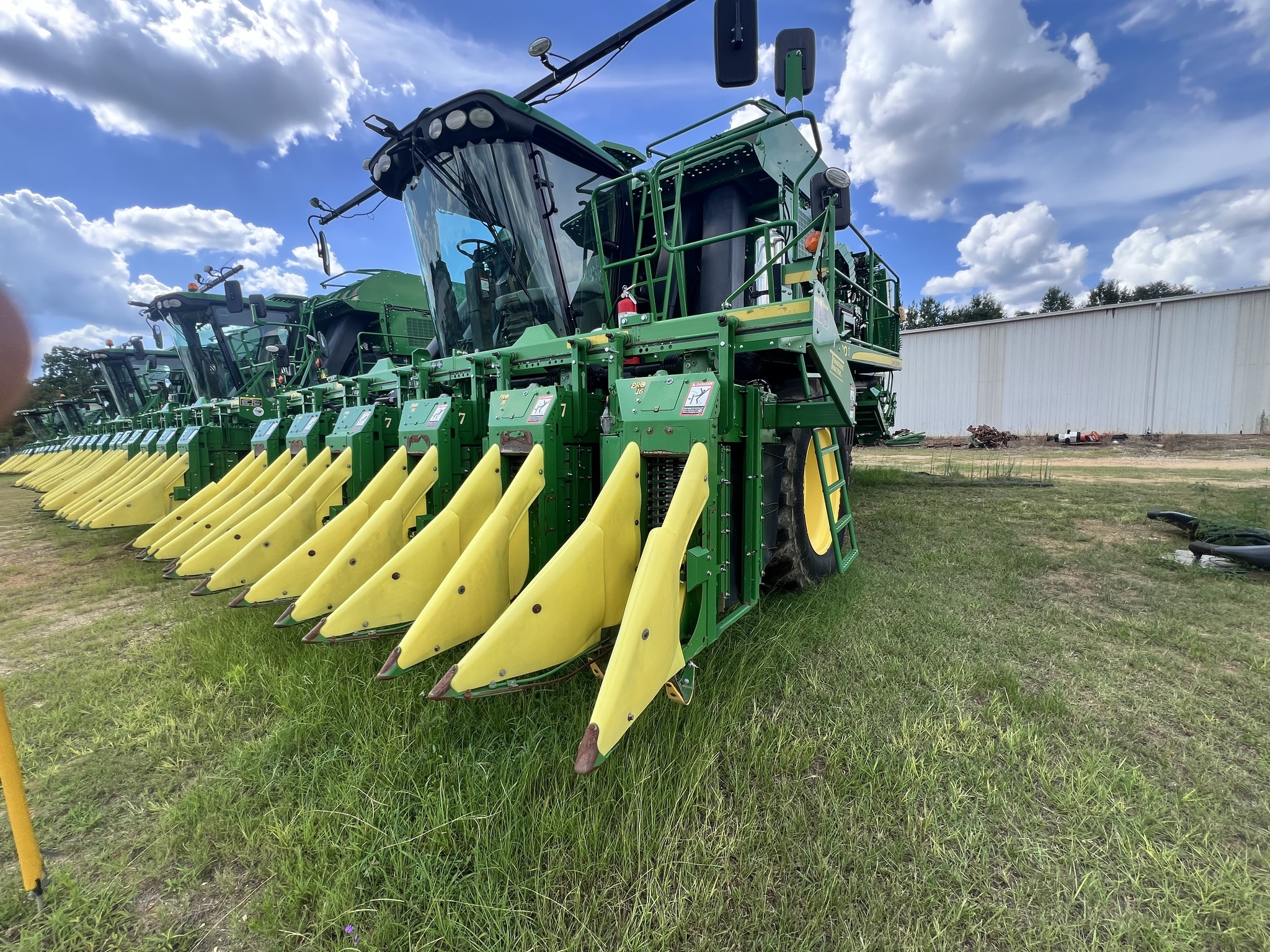 2020 John Deere CP690 Cotton Equipment