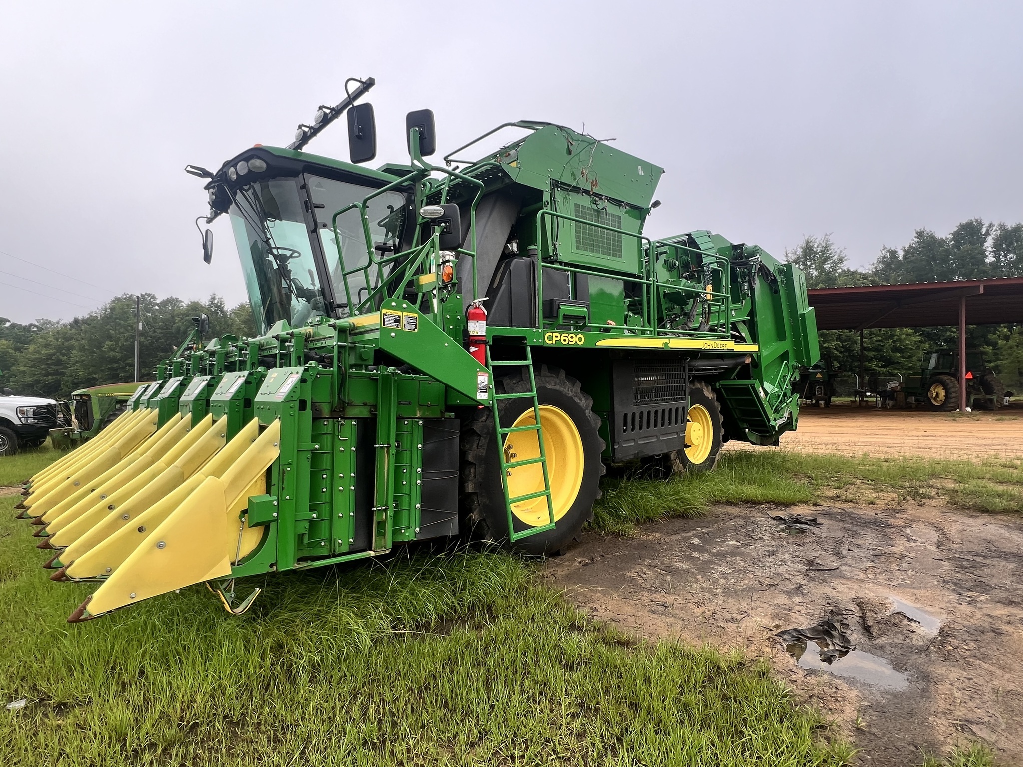 2020 John Deere CP690 Cotton Equipment