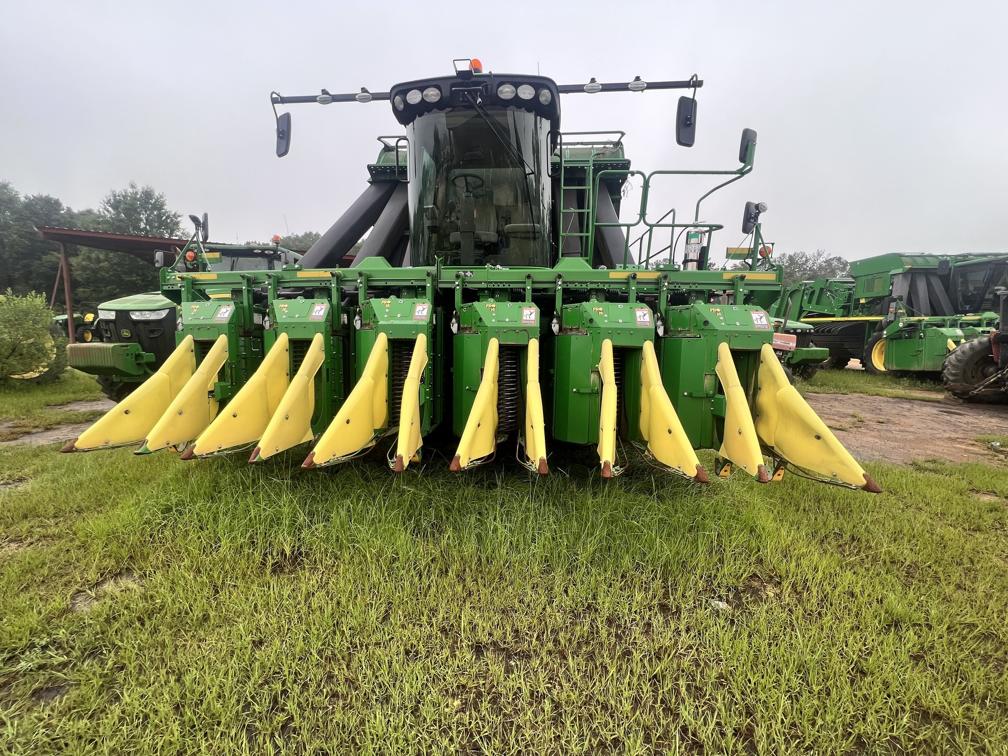 2020 John Deere CP690 Cotton Equipment