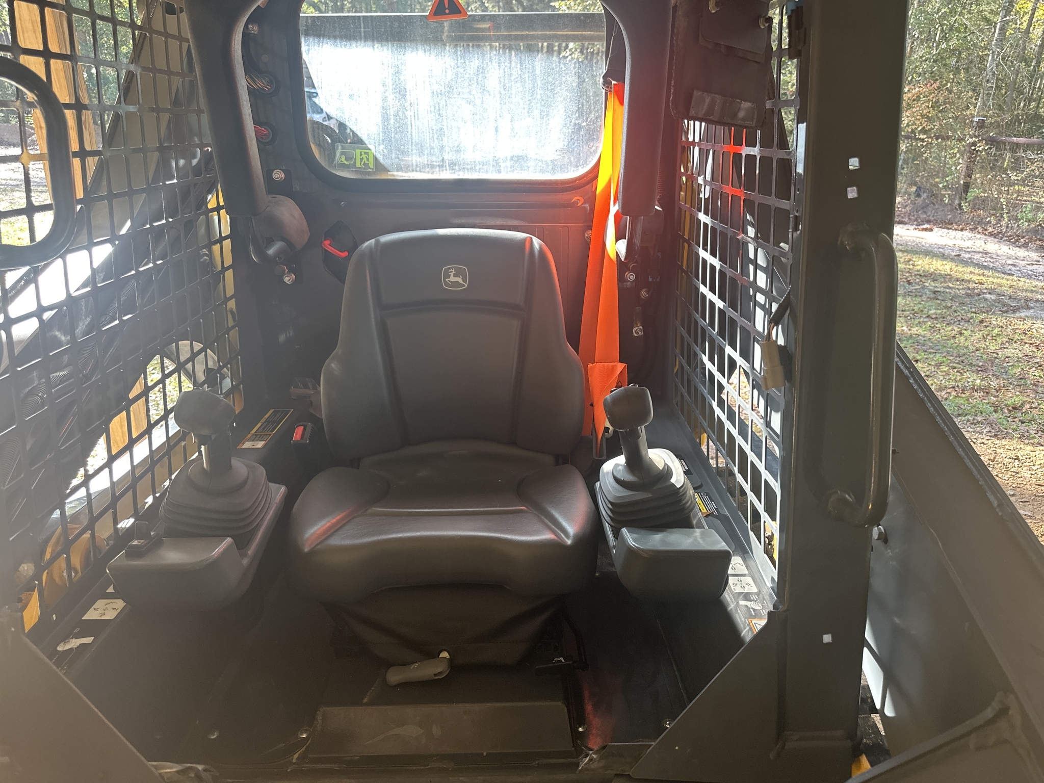 2024 Deere 317G Skid Steer