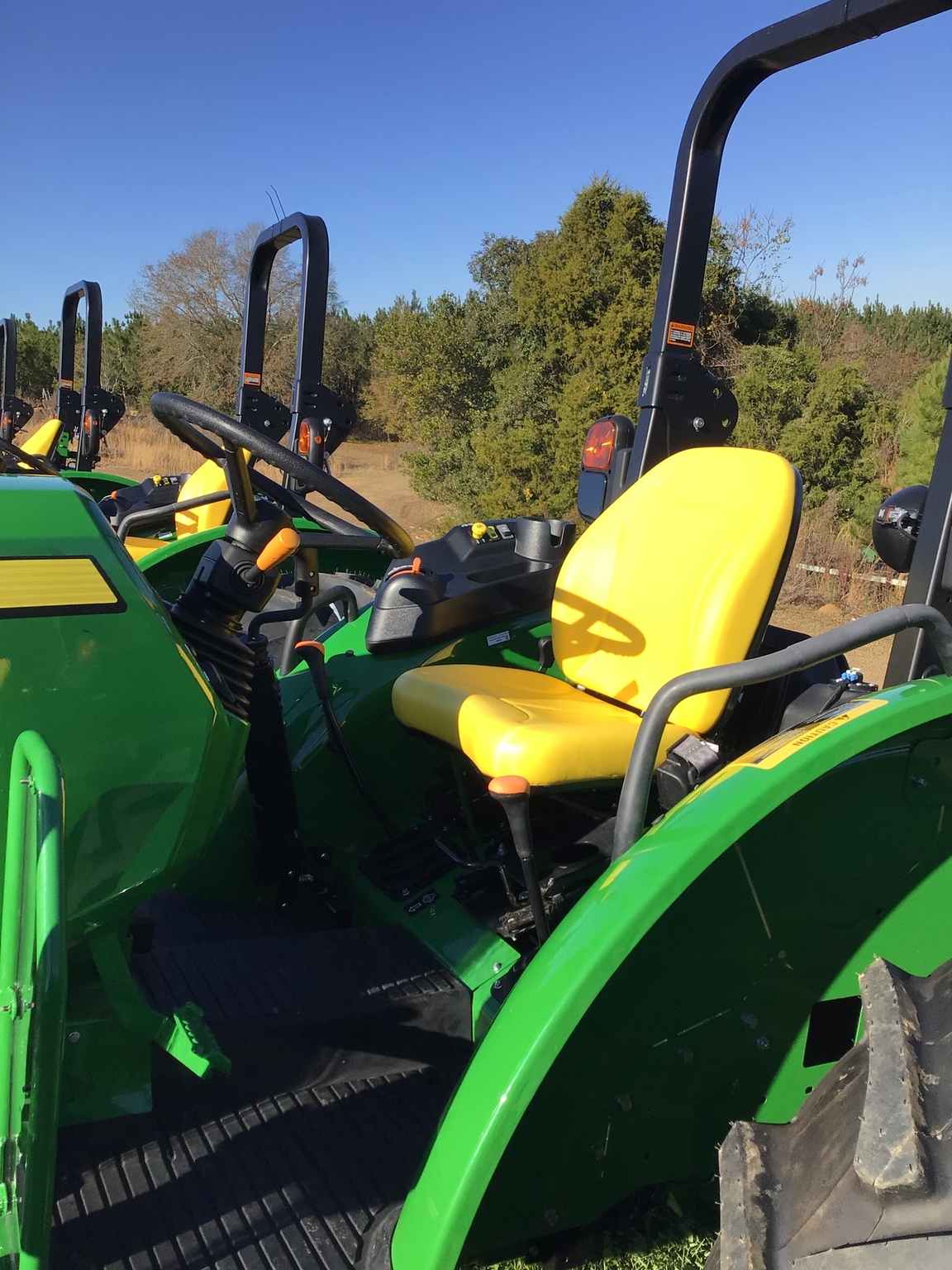 2024 John Deere 5075E Tractor