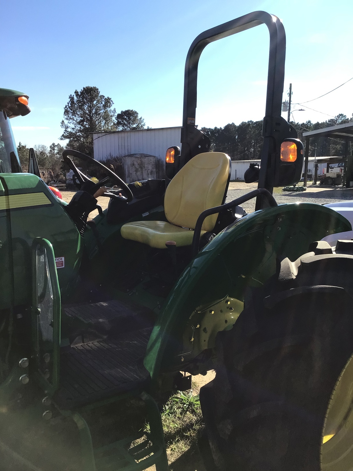 2024 John Deere 5075E Tractor