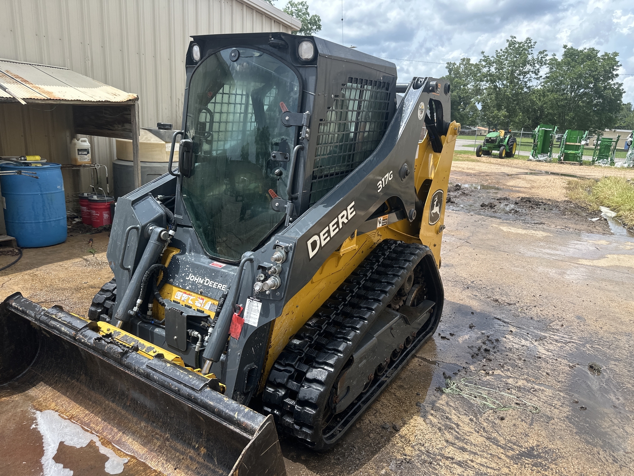 2023 Deere 317G Skid Steer