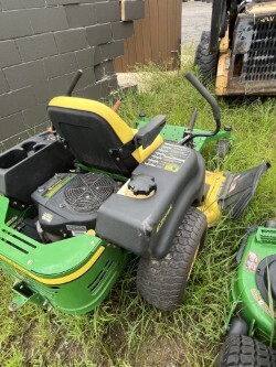 2008 John Deere Z445 Lawn Mower