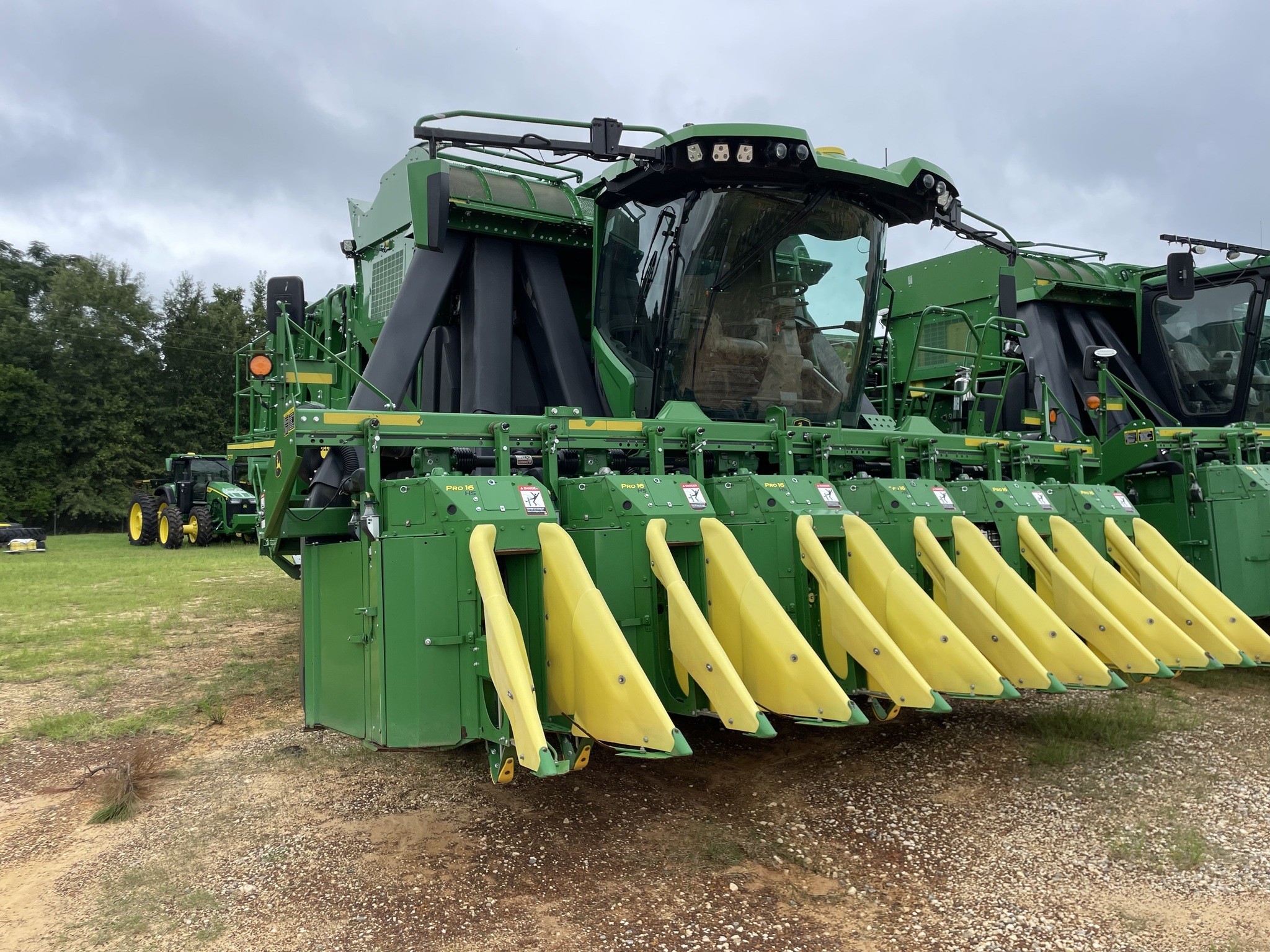 2022 John Deere CP770 Cotton Equipment