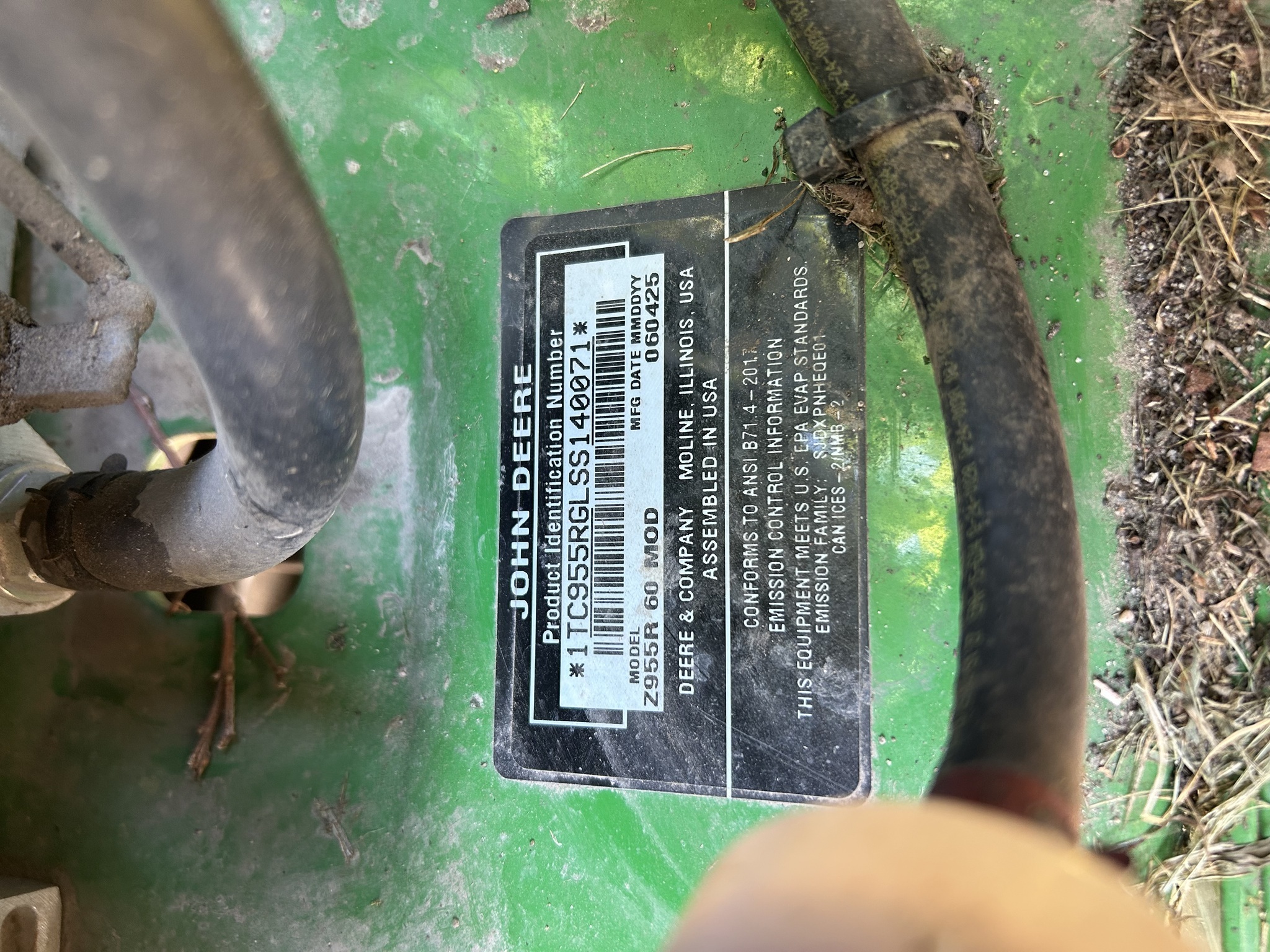 2025 John Deere Z955R EFI Lawn Mower
