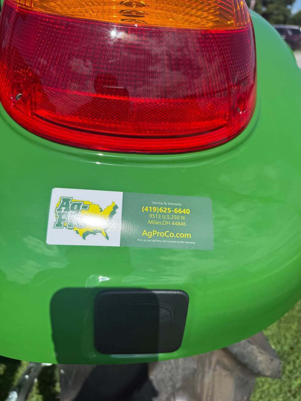 2025 John Deere 5075E Tractor