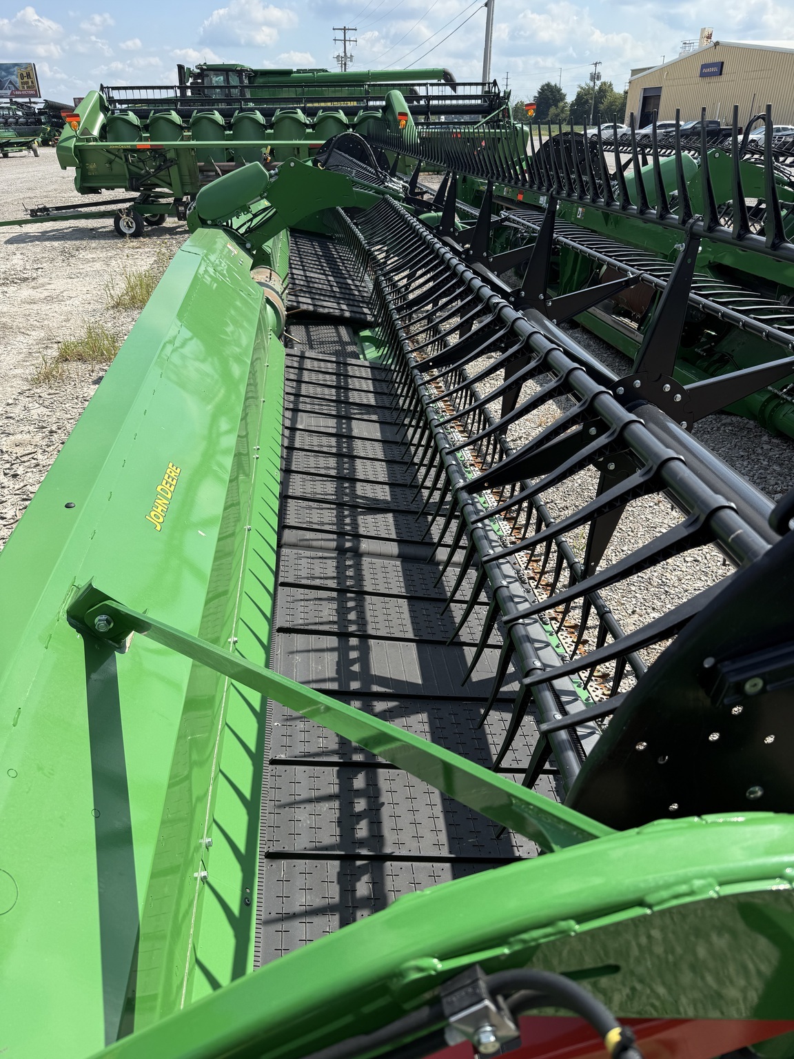 2023 John Deere RD40F Platform