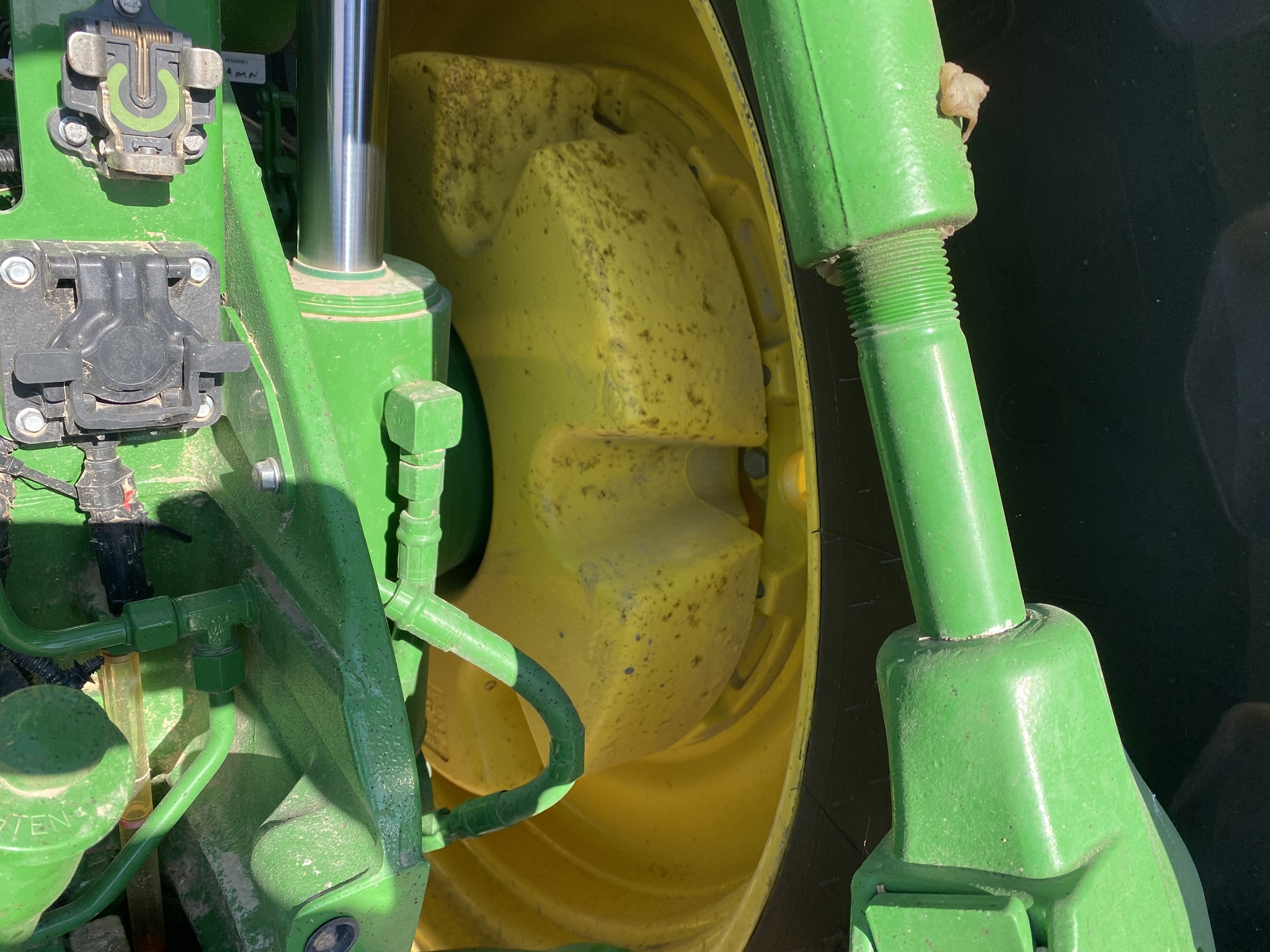 2024 John Deere 8R 370 Tractor