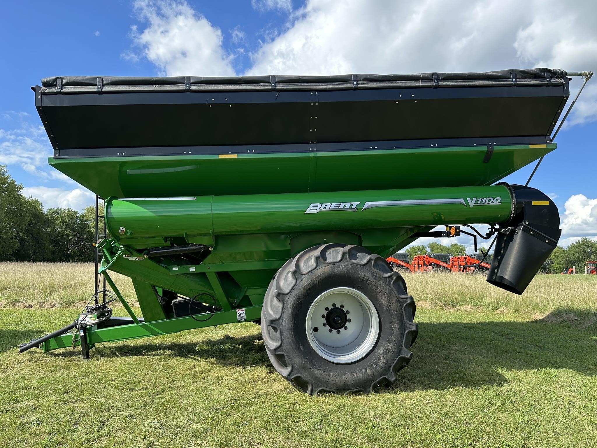 2024 Brent V1100 Grain Cart