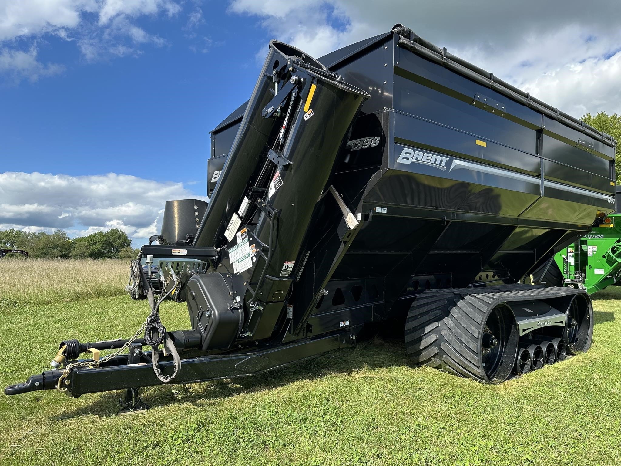  Brent 1398 Grain Cart