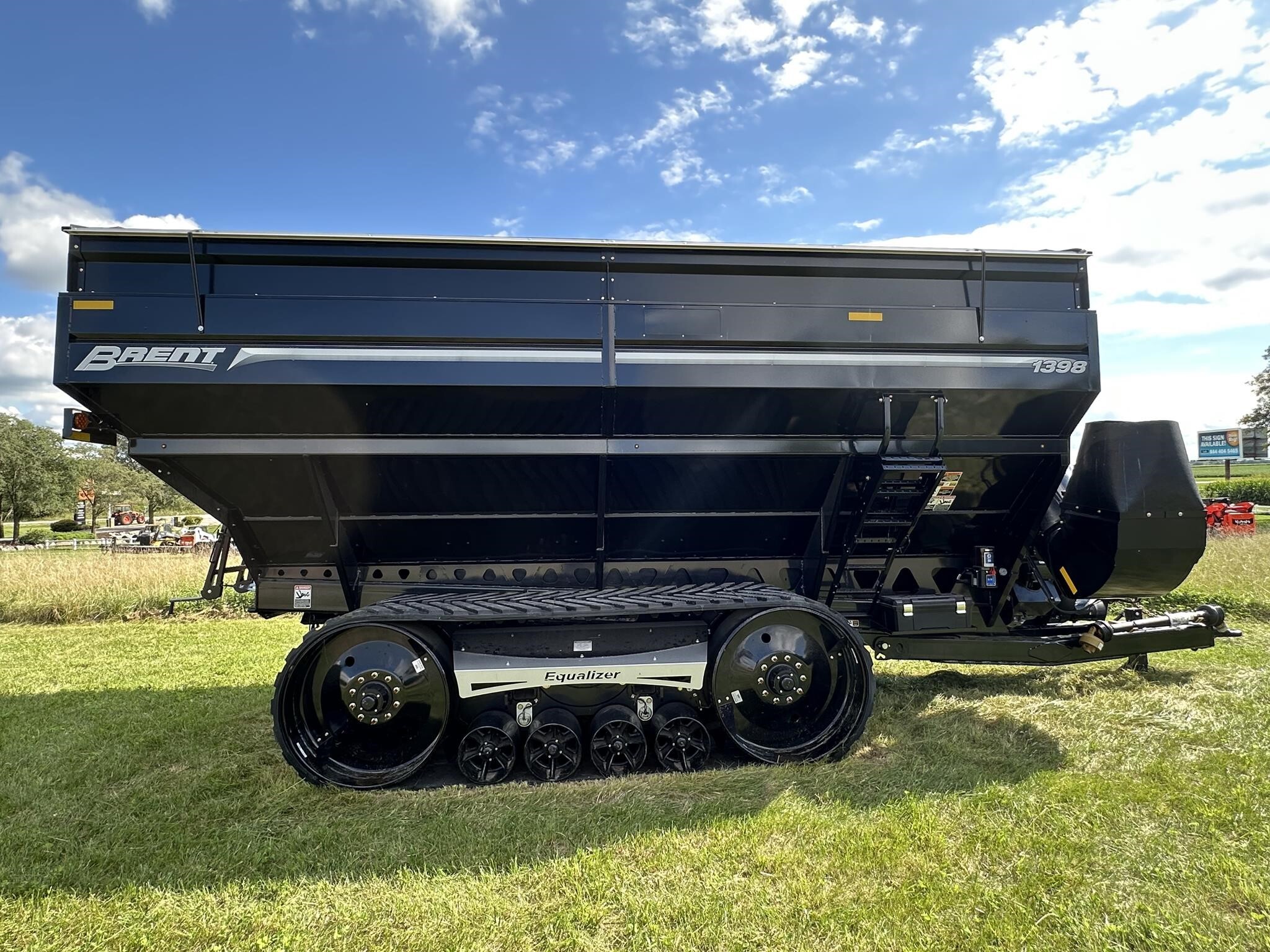 Brent 1398 Grain Cart