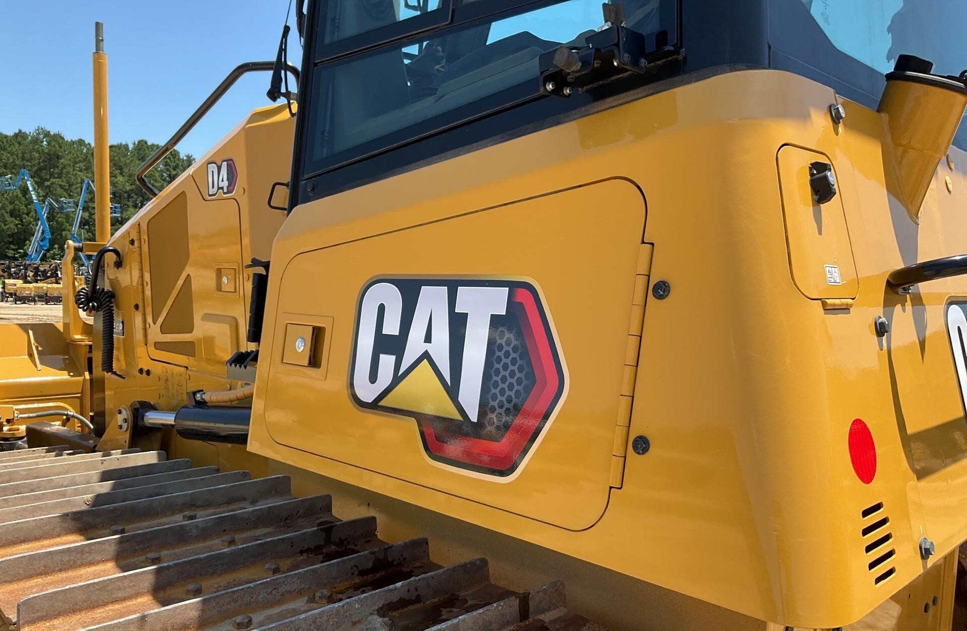 2024 Caterpillar D4 LGP Dozer
