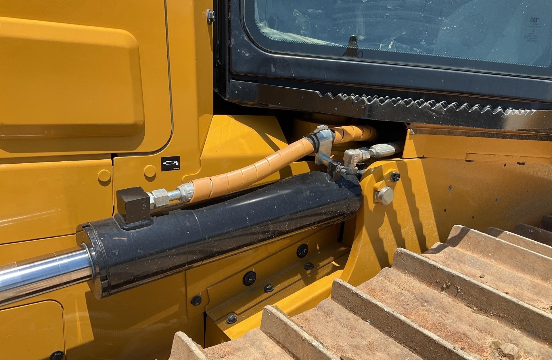 2024 Caterpillar D4 LGP Dozer