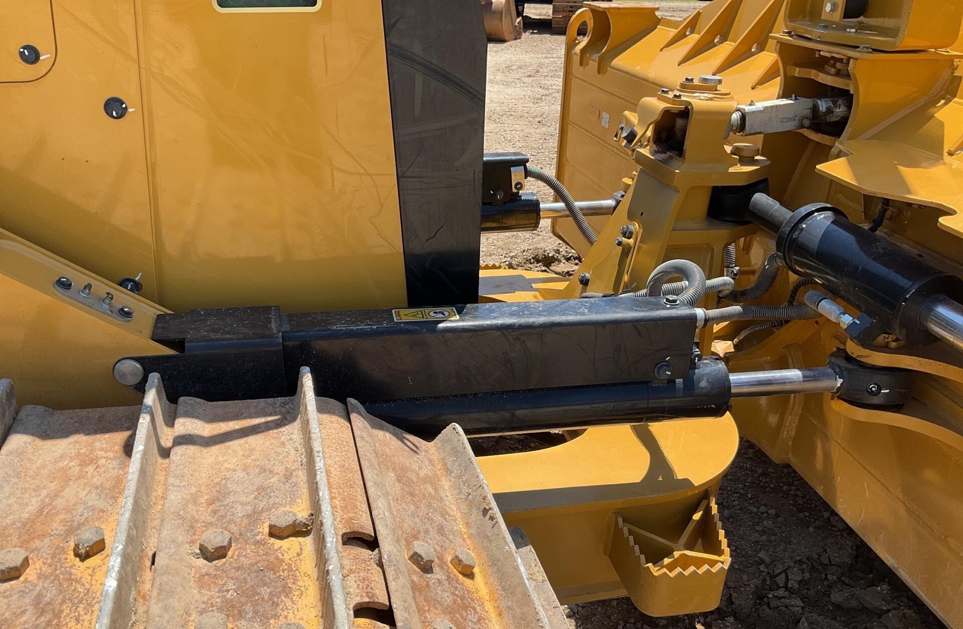 2024 Caterpillar D4 LGP Dozer
