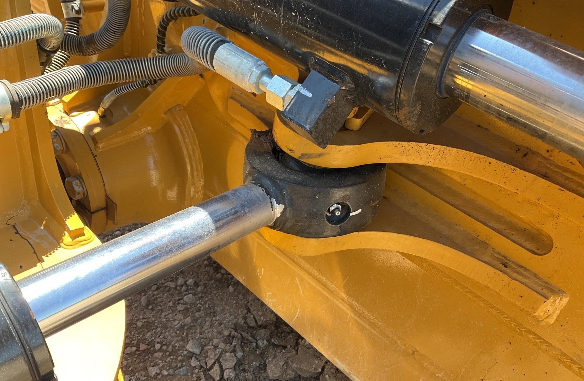 2024 Caterpillar D4 LGP Dozer