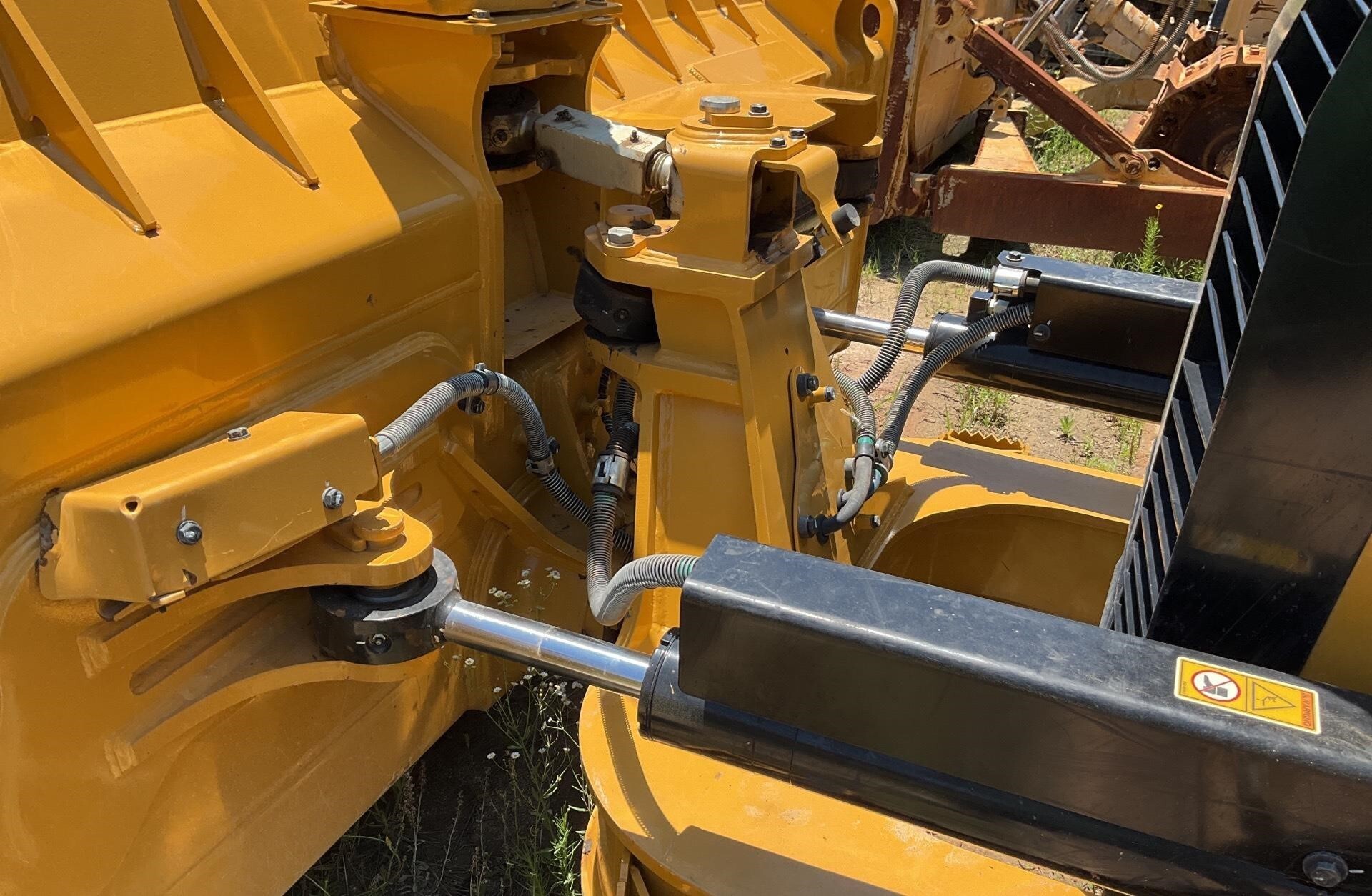 2024 Caterpillar D4 LGP Dozer