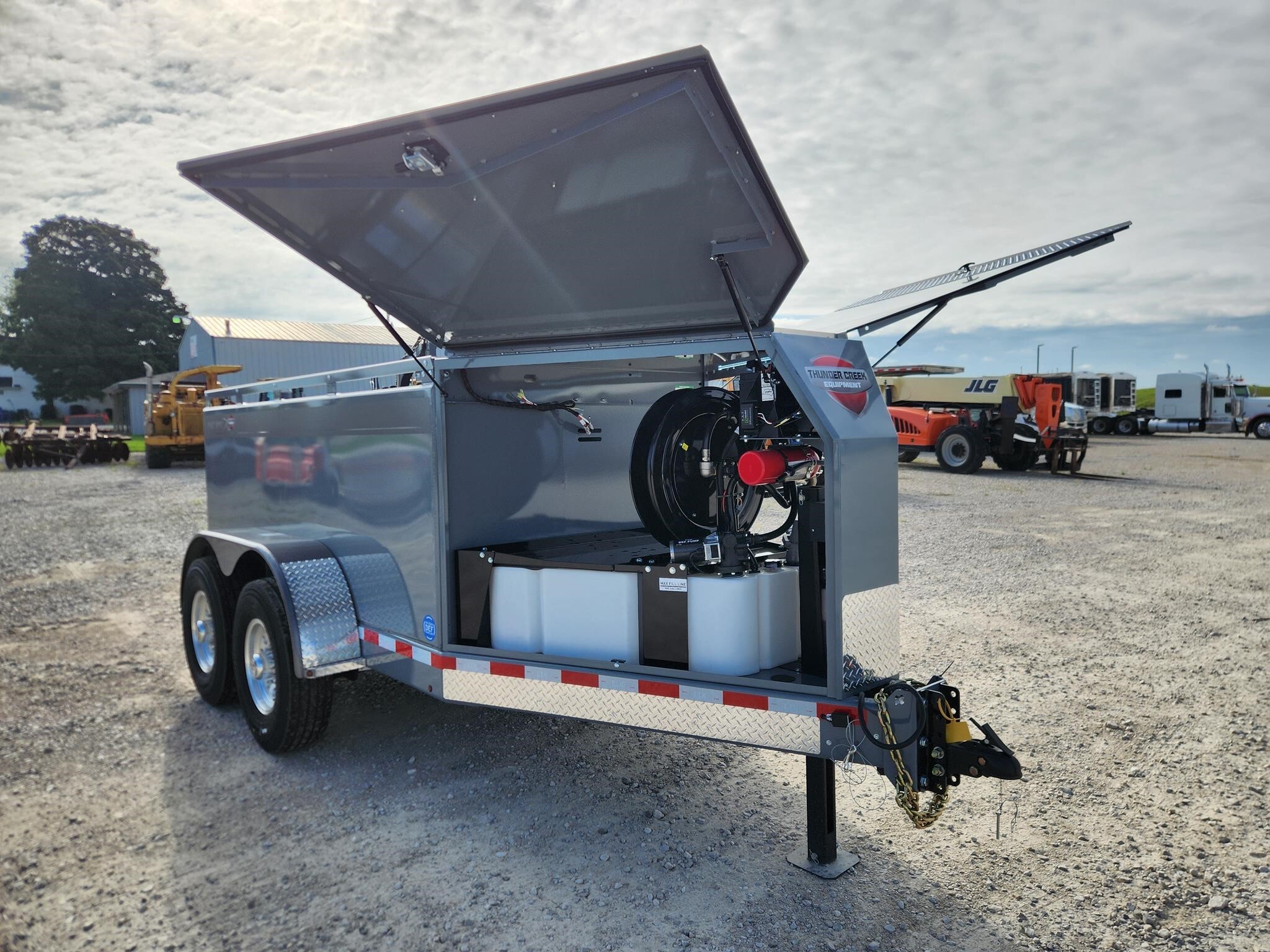 2025 Thunder Creek FST990 Fuel Trucks/Trailer