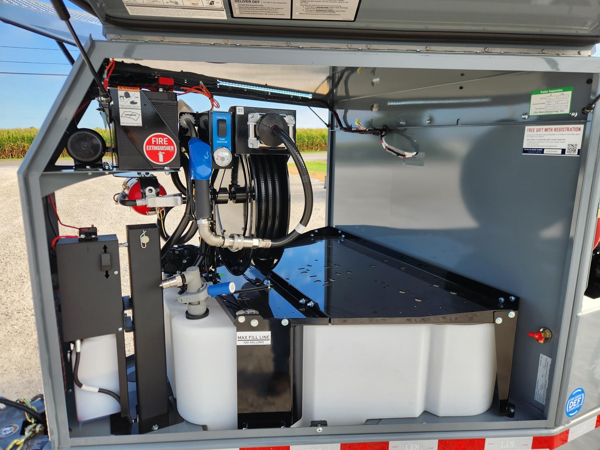 2025 Thunder Creek FST990 Fuel Trucks/Trailer