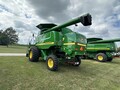 2001 John Deere 9450 Combine