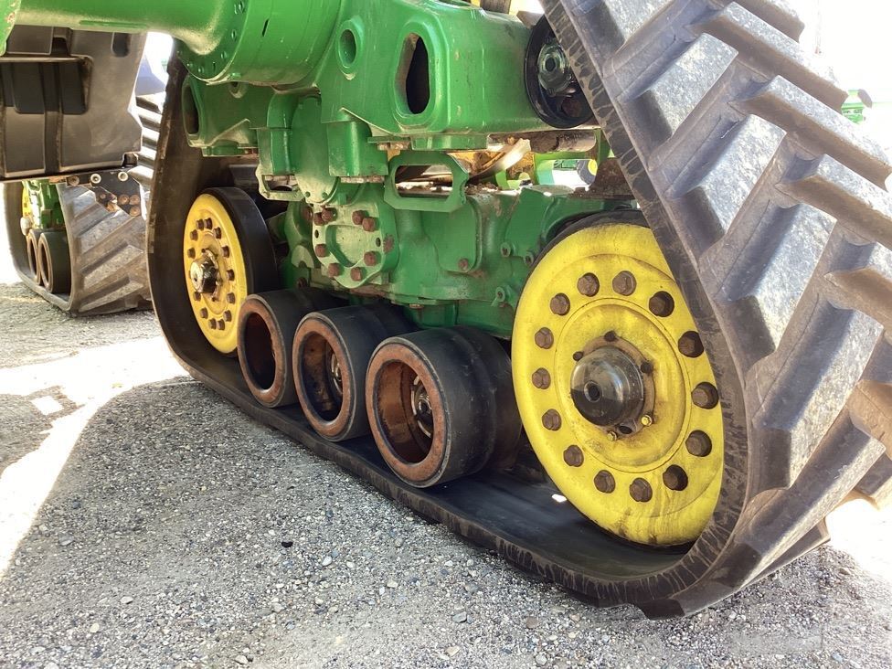 2021 John Deere 8RX 370 Tractor