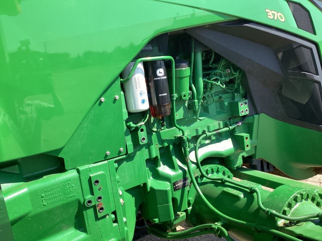 2021 John Deere 8RX 370 Tractor
