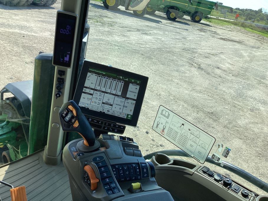 2021 John Deere 8RX 370 Tractor