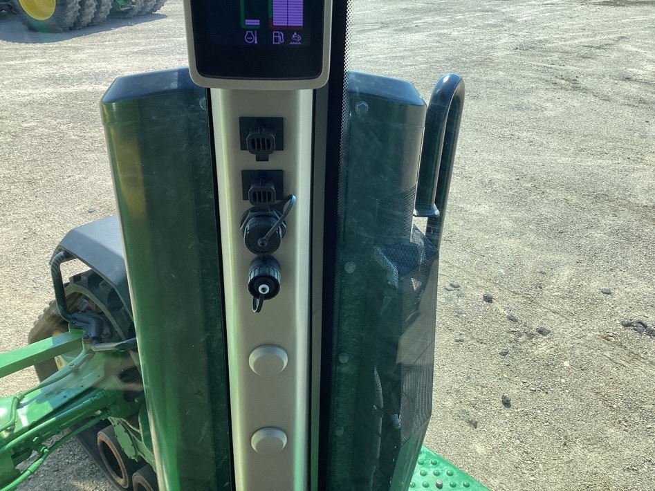 2021 John Deere 8RX 370 Tractor