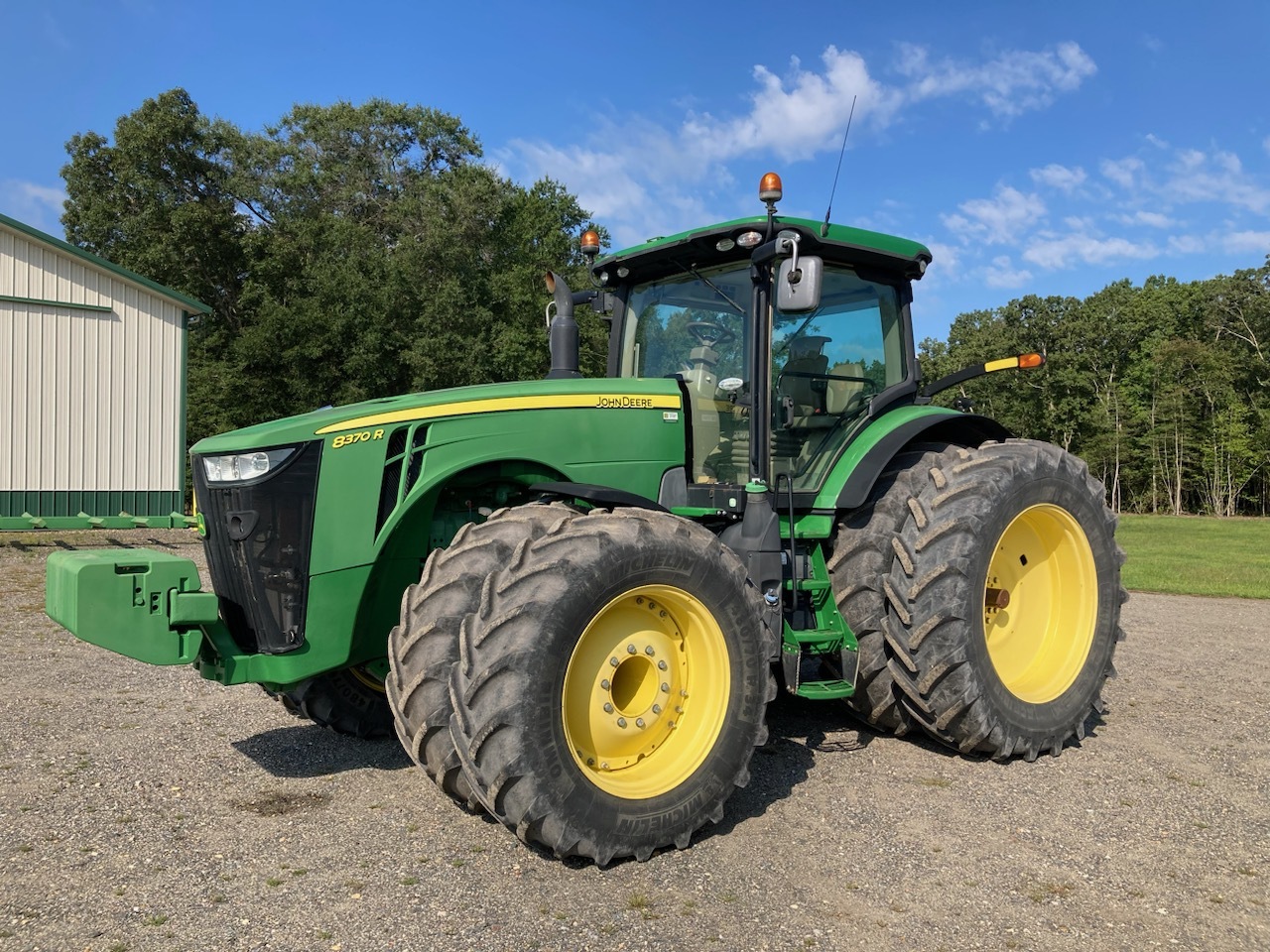 2017 John Deere 8370R Tractor