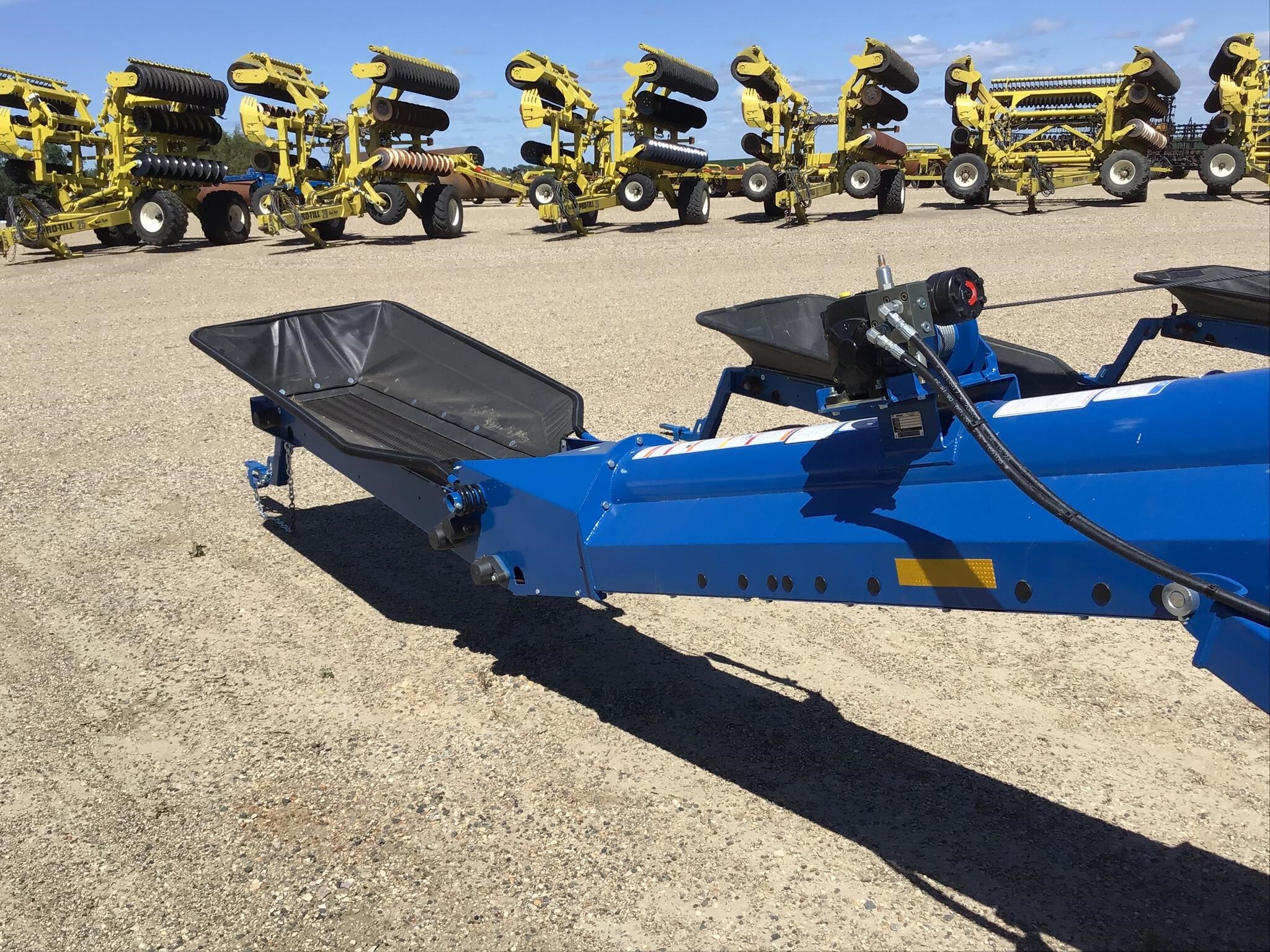 2025 Brandt 1547LP+ Augers and Conveyor