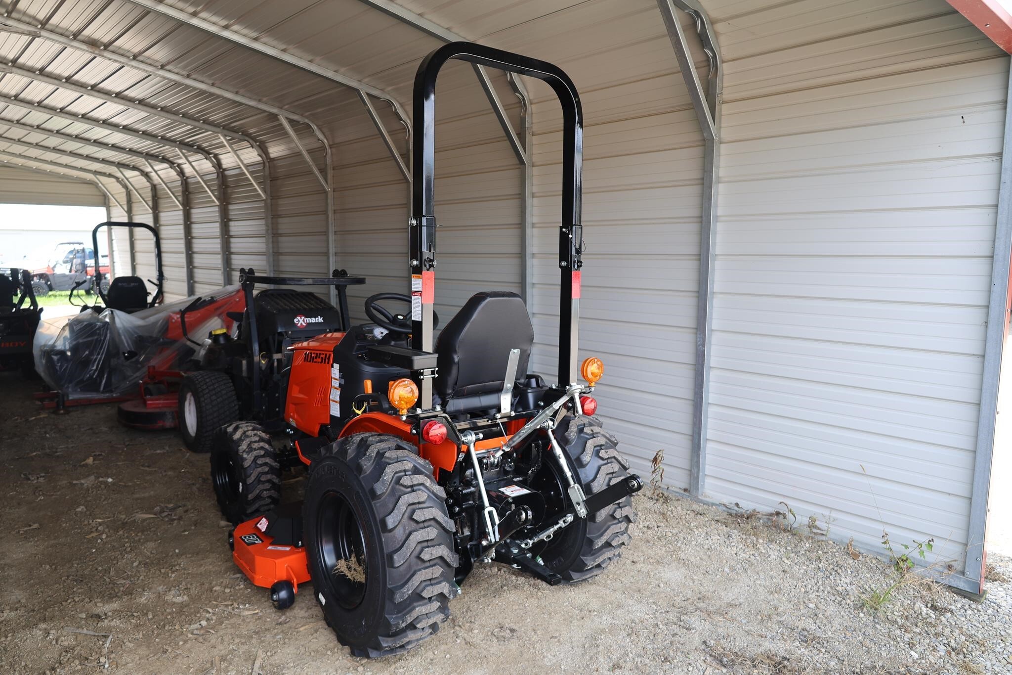 2025 Bad Boy 1025H Tractor