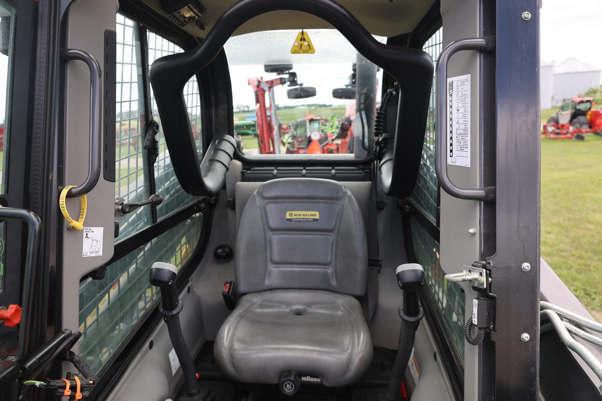 2019 New Holland L220 Skid Steer
