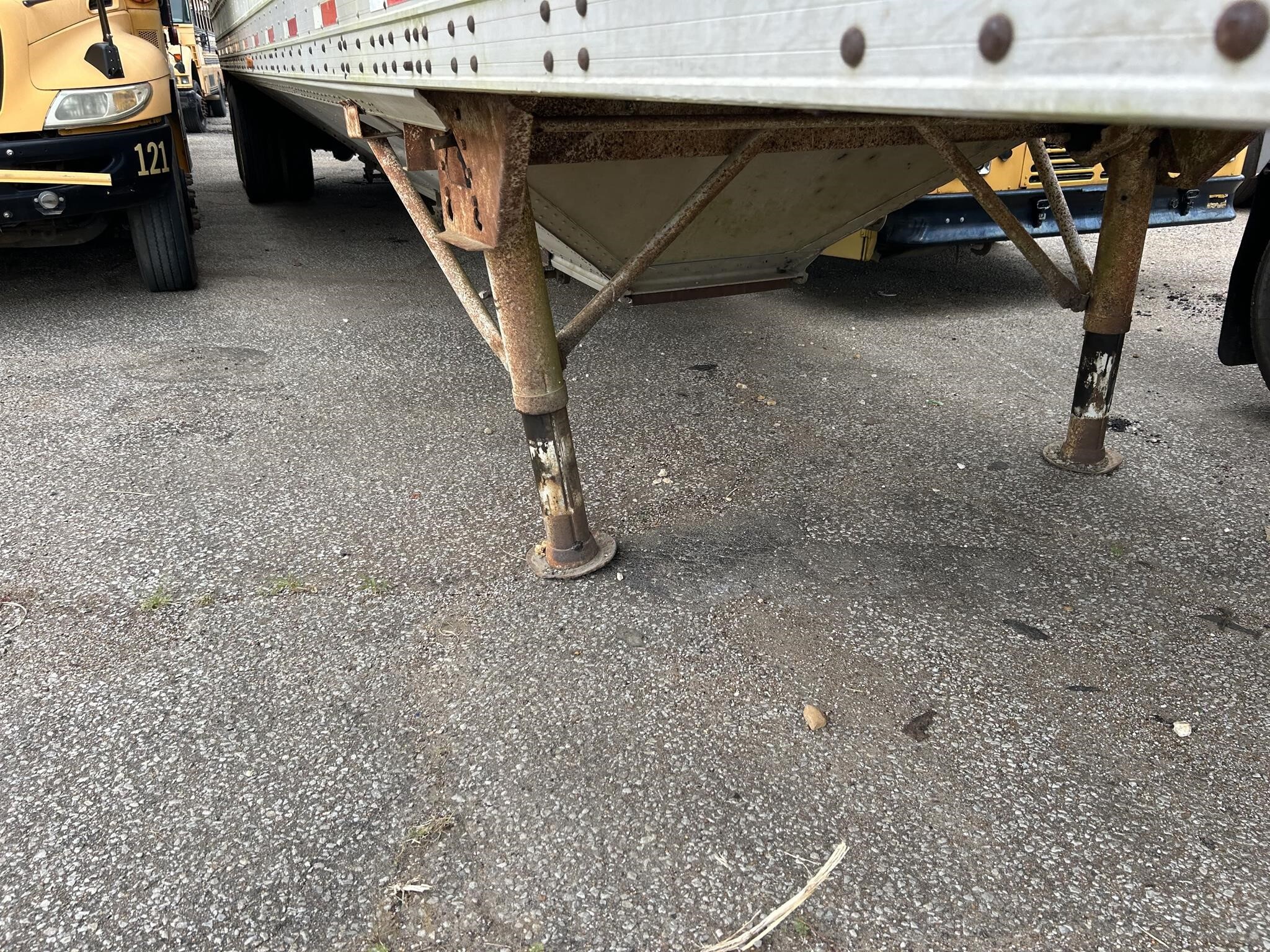 1984 HILLMAN Hopper Trailer Grain Trailer