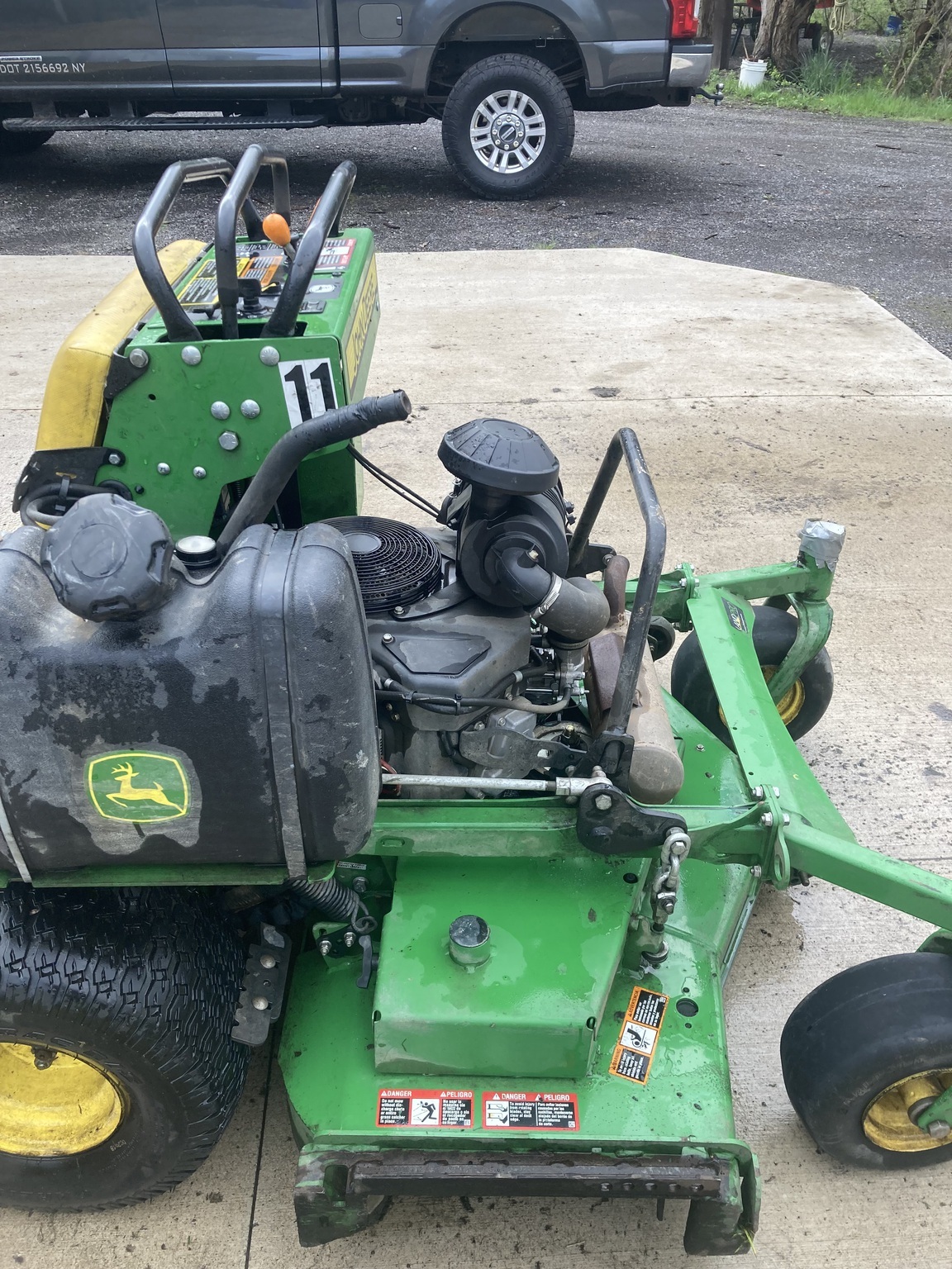 2022 John Deere 652R Lawn Mower