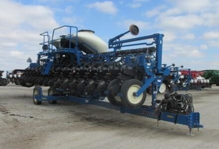2013 Kinze 3600 ASD Planter