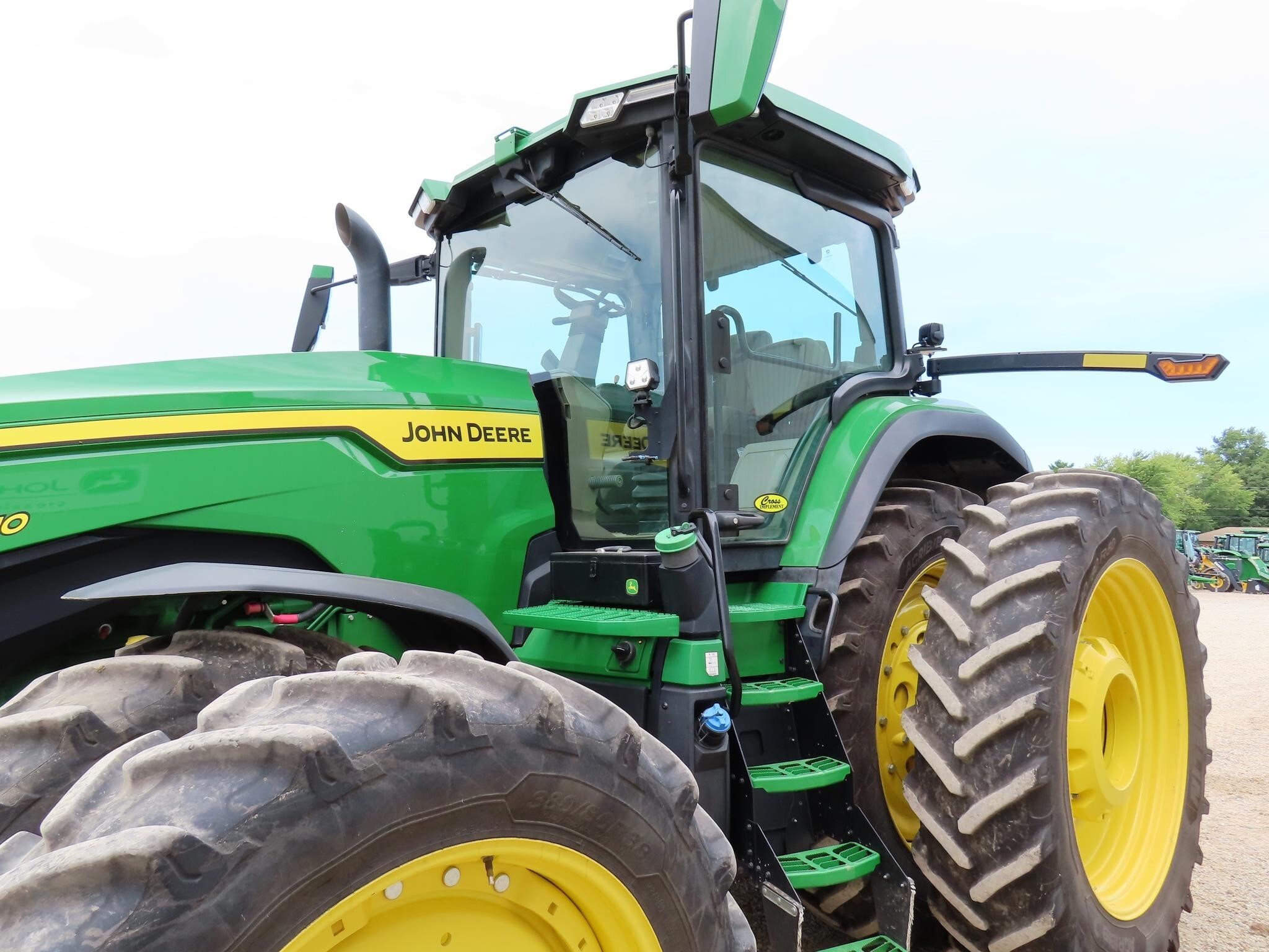 2022 John Deere 8R 310 Tractor