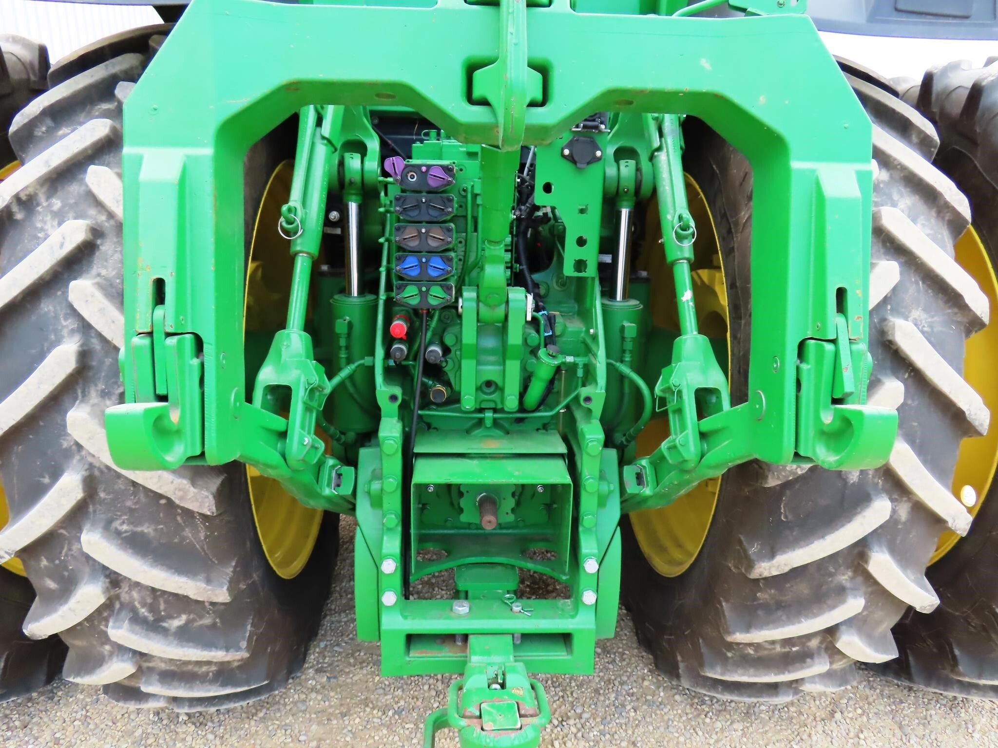 2022 John Deere 8R 310 Tractor