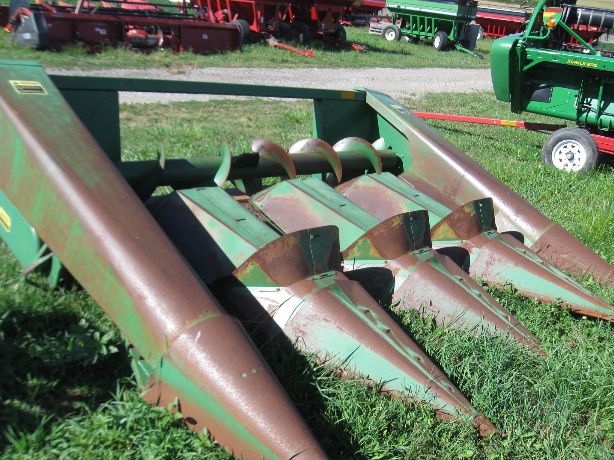 1979 John Deere 443 Corn Head